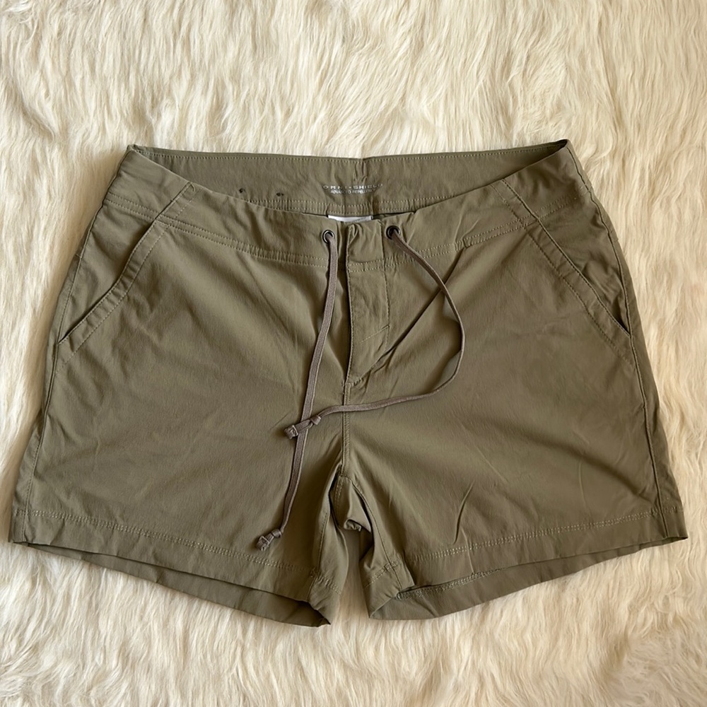 Columbia Omni-Shield Advanced Repellency Shorts